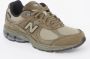 New Balance 2002 sneaker met suède en mesh details - Thumbnail 1