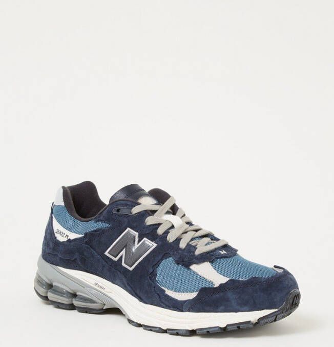 New Balance 2002R sneaker van mesh met suède details