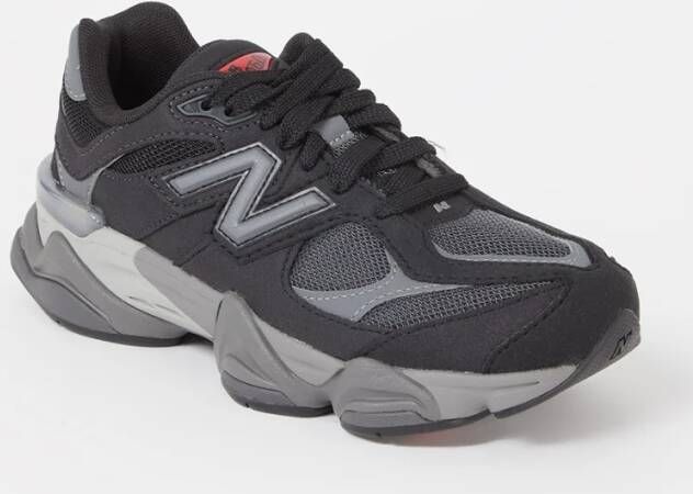 New Balance 9060 Lifestyle in zwart formaten: 38.5