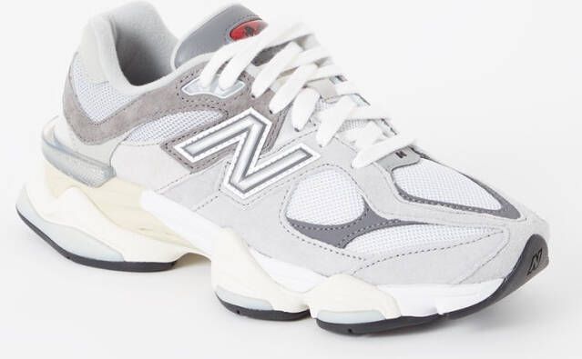 New Balance 9060 sneaker met suède details