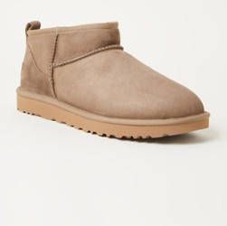 Ugg Classic Ultra Mini enkellaarsje van suède