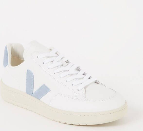 Veja V-12 sneaker met suède details