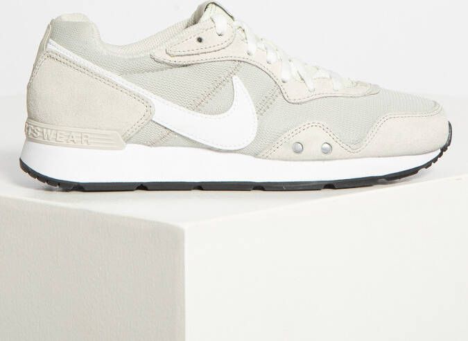 Nike Sneakers in grijs voor Dames