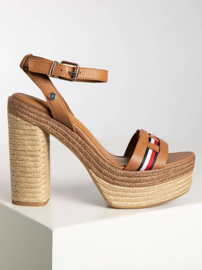 Tommy Hilfiger Plateausandaletten in bruin voor Dames TH Interlace High Heel Sandal