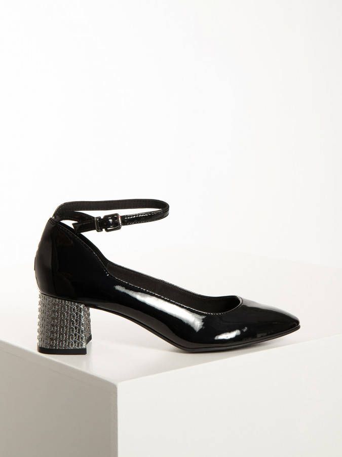 patent mid heel shoes