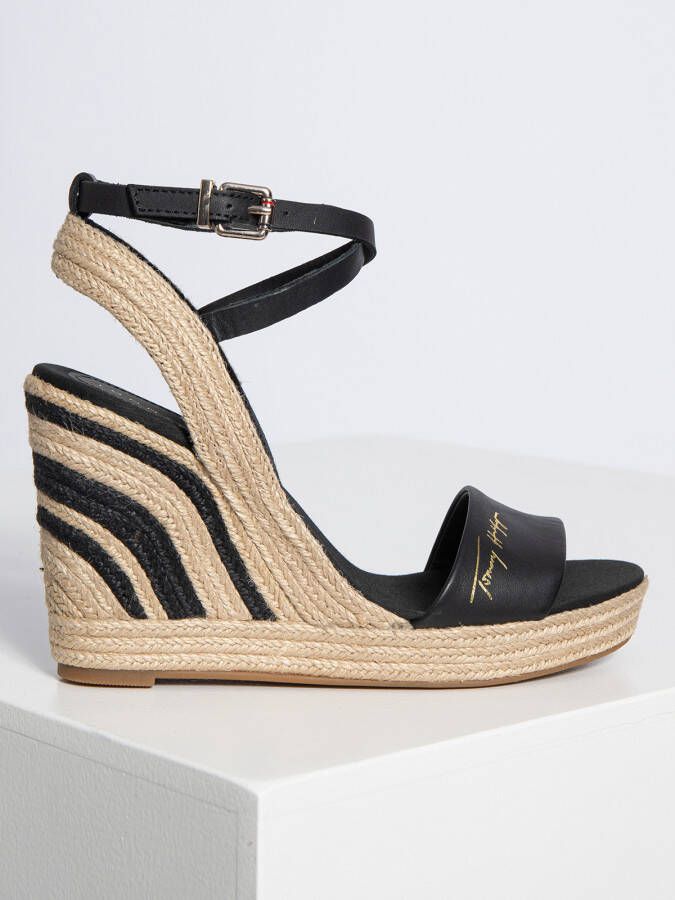 Tommy hilfiger deals wedge sandals