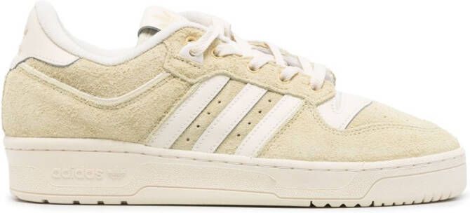 Adidas adiFom Trxn gerecyclede sneakers Beige