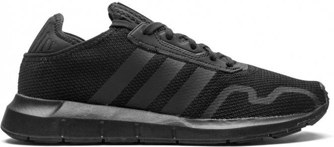 adidas Swift Run low-top sneakers Zwart