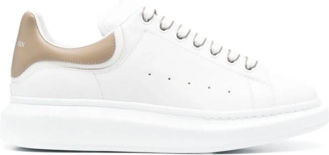 Alexander McQueen Larry leren sneakers Wit