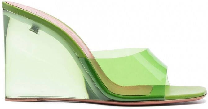 Amina Muaddi Lupita glazen pumps Groen