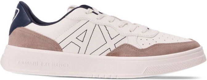 Armani Exchange Sneakers met geborduurd logo Wit