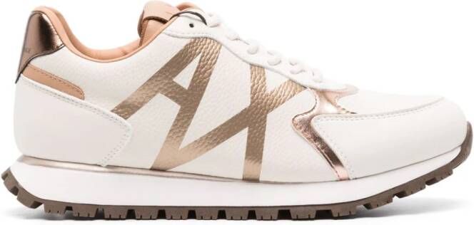 Armani Exchange Sneakers met logoprint Beige