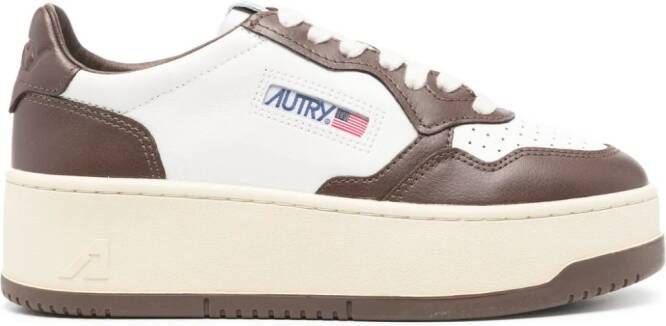 Autry Medalis sneakers met plateauzool Bruin