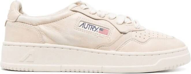 Autry Medalist leren sneakers Beige