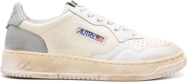 Autry Medalist Super Vintage leren sneakers Beige