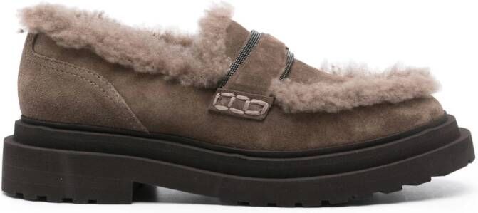 Brunello Cucinelli Suède loafers van imitatie lamswol Bruin