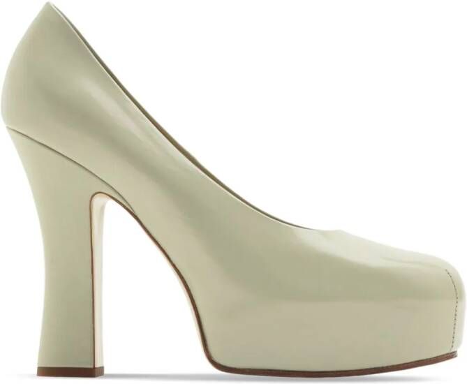 Burberry Arch leren pumps Beige