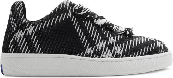 Burberry Geruite sneakers Zwart