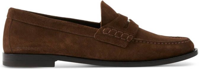 Burberry Loafers met munt detail Bruin