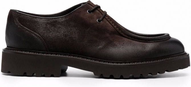 Doucal's Gerafelde derby schoenen Bruin