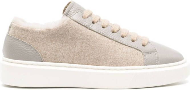 Doucal's Sneakers van imitatie scheerwol Beige