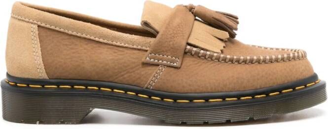 Dr. Martens Adrian loafers met kwastje Bruin