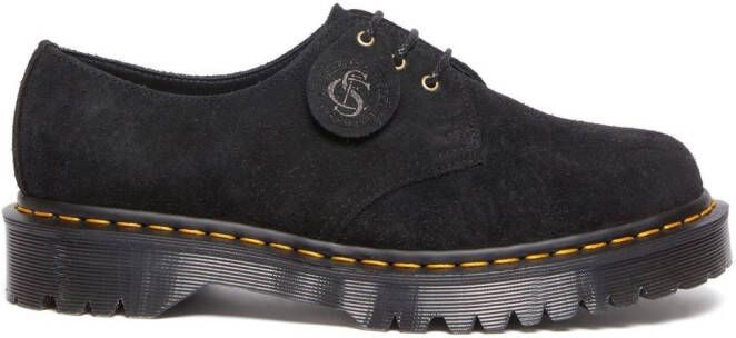 Dr. Martens Suède derby veterschoenen Zwart