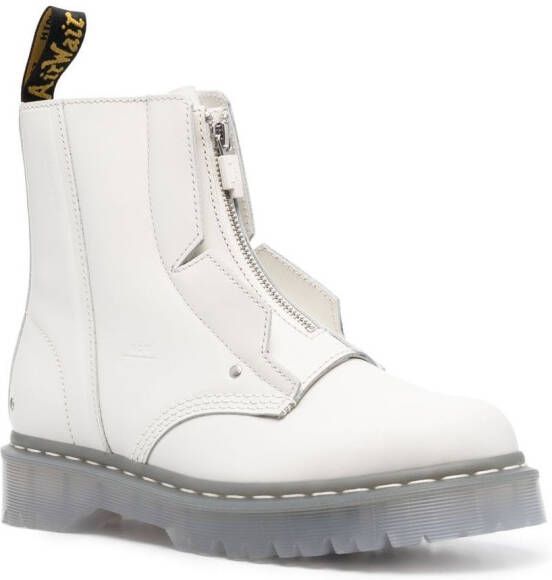 A-COLD-WALL* x Dr. Martens 1460 Bex enkellaarzen Beige