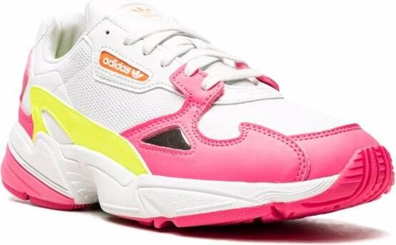 adidas Falcon sneakers met vlakken Roze