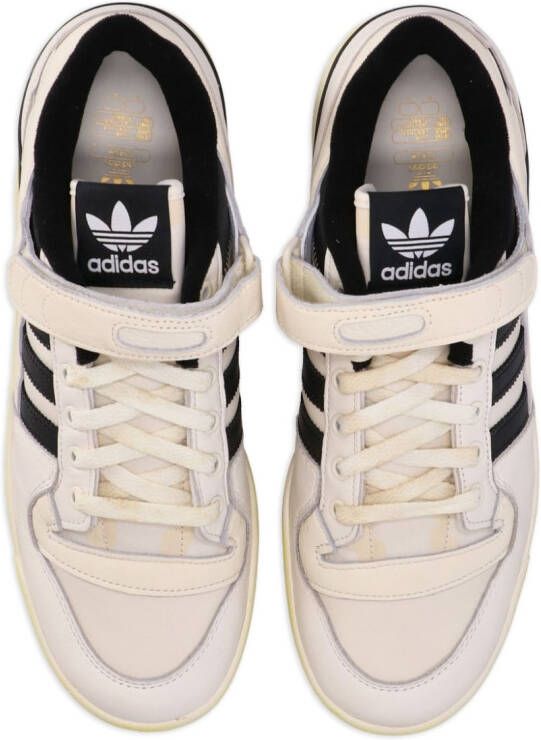 adidas Forum 84 low-top sneakers Beige