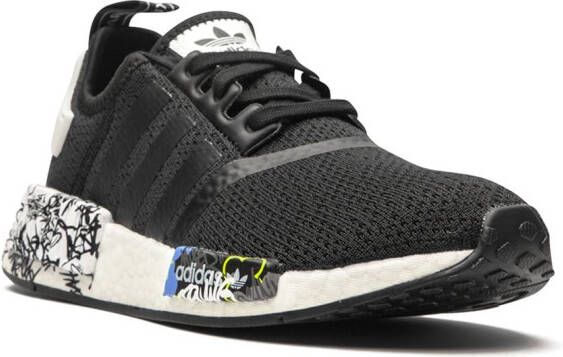 adidas NMD_R1 sneakers Zwart