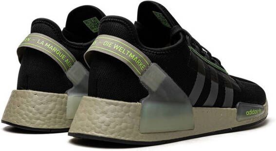 adidas NMD_R1 V2 low-top sneakers Zwart