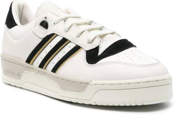 adidas Rivalry 86 leren sneakers Beige