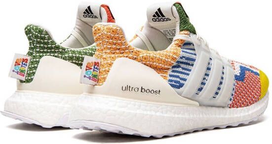 adidas "Ultraboost 5.0 DNA Pride sneakers " Wit