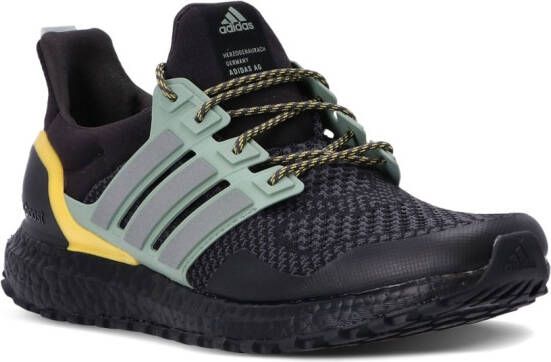 adidas Ultraboost low-top sneakers Zwart