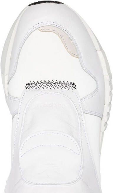 adidas white futurepacer leather sneakers Wit