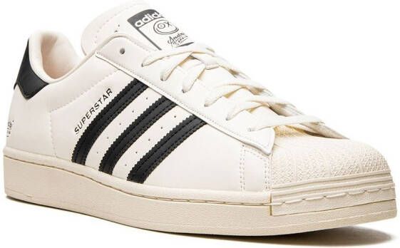 adidas x André Saraiva Super-Star low-top sneakers Wit