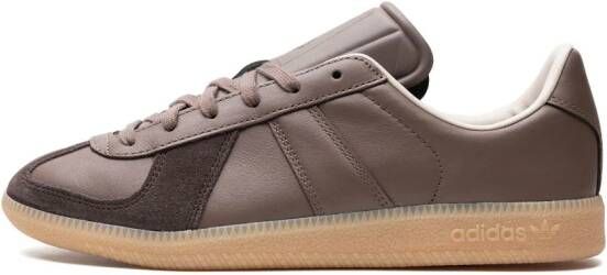 adidas x maat? BW Army "Brown Gum" sneakers Bruin