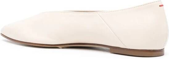 Aeyde Moa leren ballerina's Beige