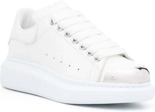 Alexander McQueen Oversized sneakers Wit