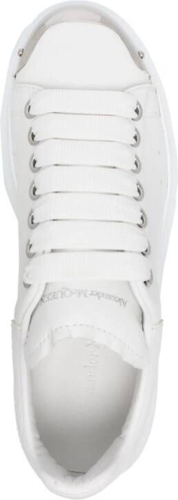 Alexander McQueen Oversized sneakers Wit