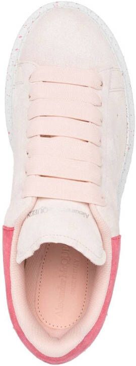 Alexander McQueen Oversized low-top sneakers Roze