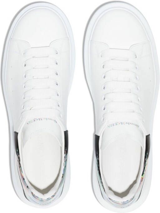 Alexander McQueen Oversized sneakers Wit