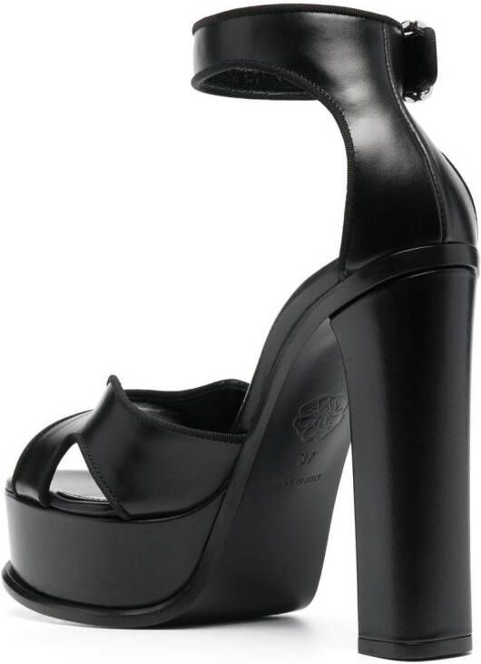 Alexander McQueen Pumps met open neus Zwart