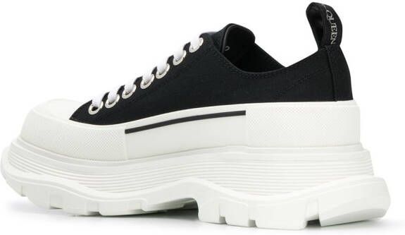 Alexander McQueen Sneakers met plateauzool Zwart