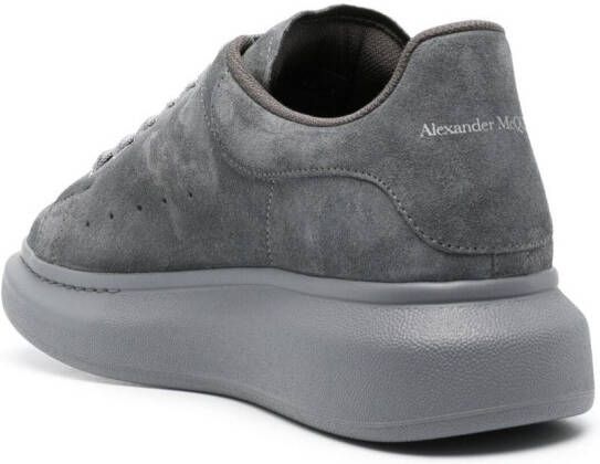 Alexander mcqueen suede discount grijs