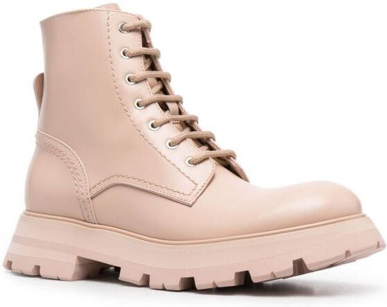 Alexander McQueen Wander veterschoenen Roze