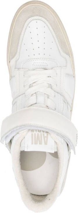 AMI Paris Ami de Coeur low-top sneakers Wit