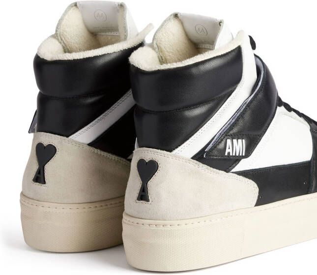 AMI Paris High-top sneakers Wit