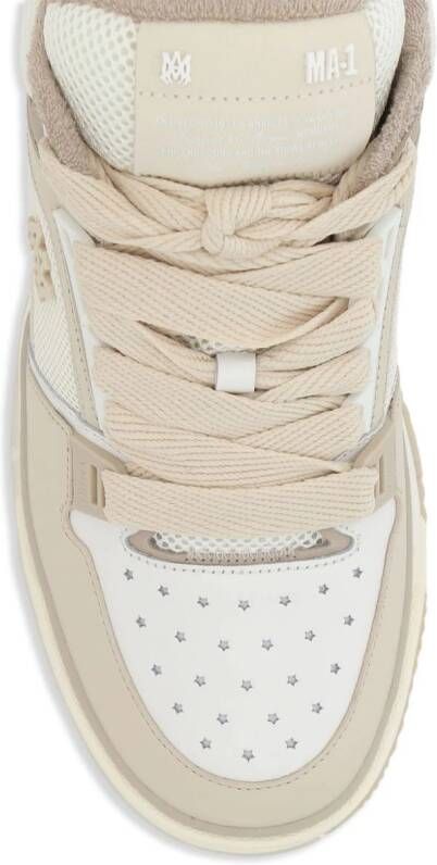 AMIRI Ma-1 sneakers met logoprint Beige